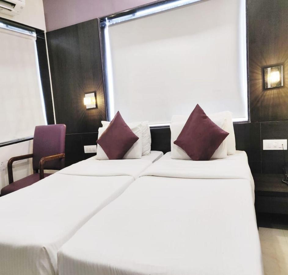 Sukh Hotel Bombay Eksteriør billede