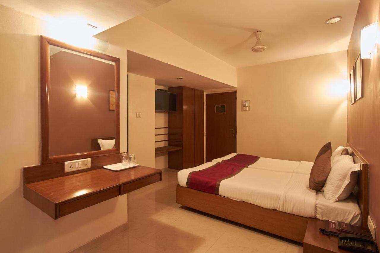 Sukh Hotel Bombay Eksteriør billede