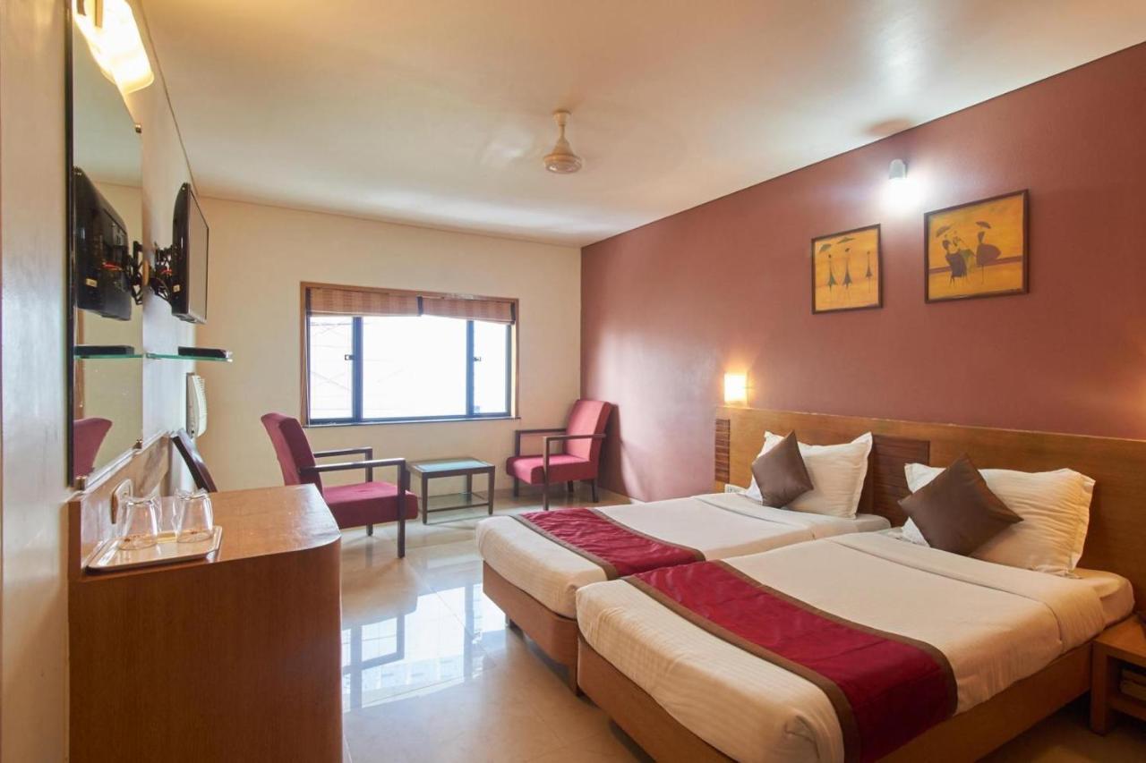Sukh Hotel Bombay Eksteriør billede