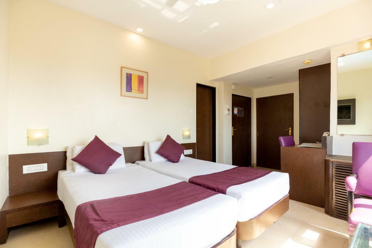 Sukh Hotel Bombay Eksteriør billede